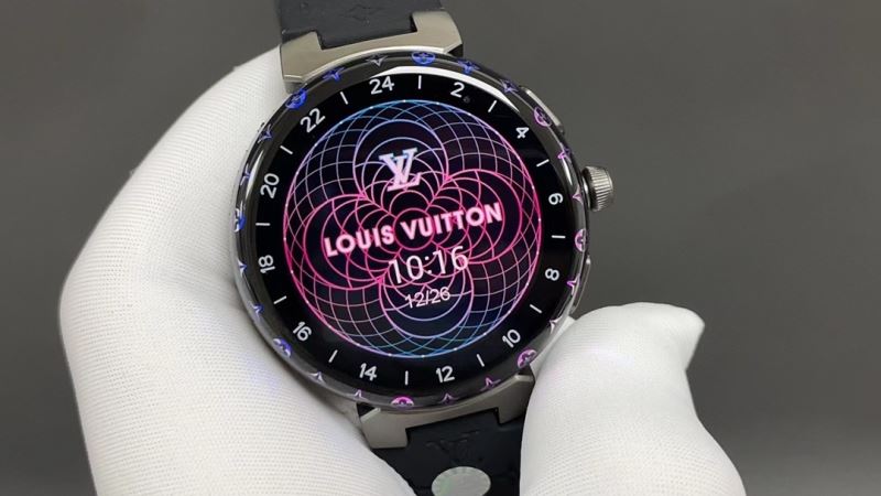 LOUIS VUITTON Watches